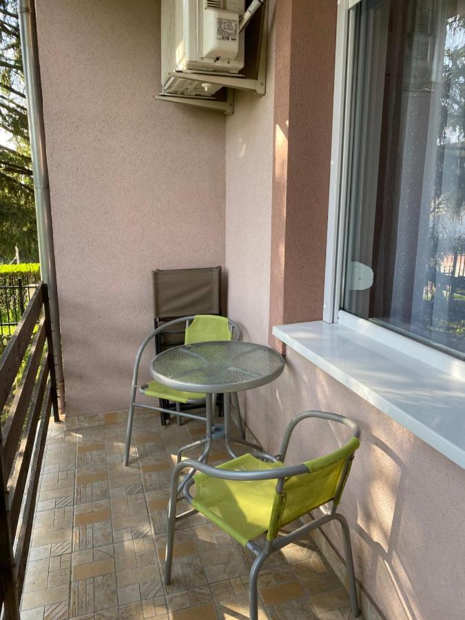 Platán Apartman Hajdúszoboszló Exterior foto